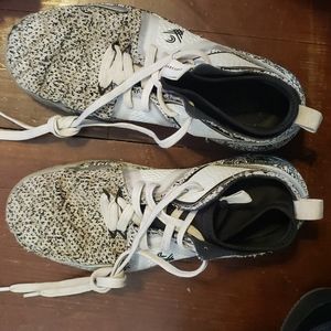 Crossover culture white over black